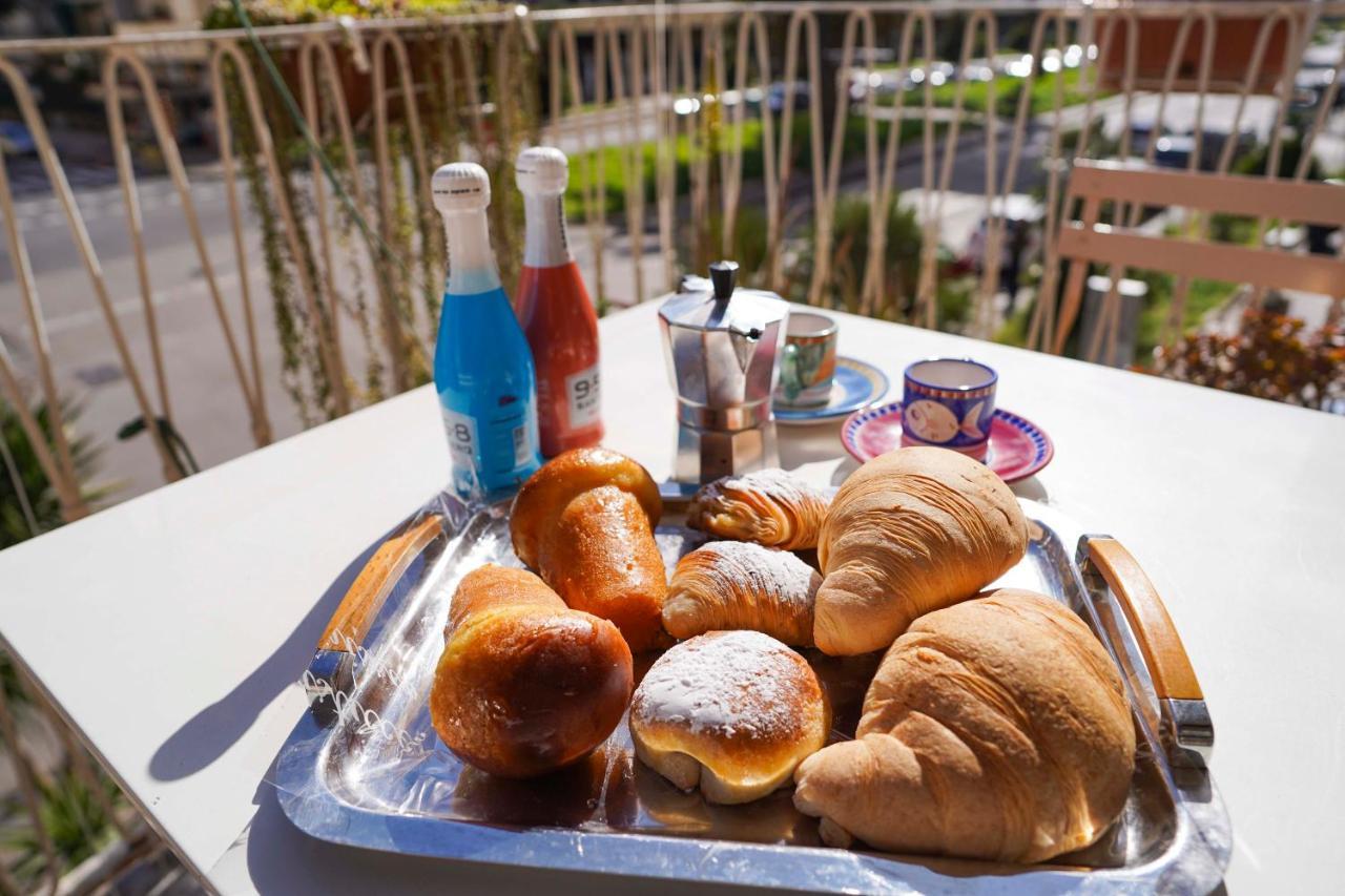 Anthea Bb Napoli Bed and Breakfast Εξωτερικό φωτογραφία